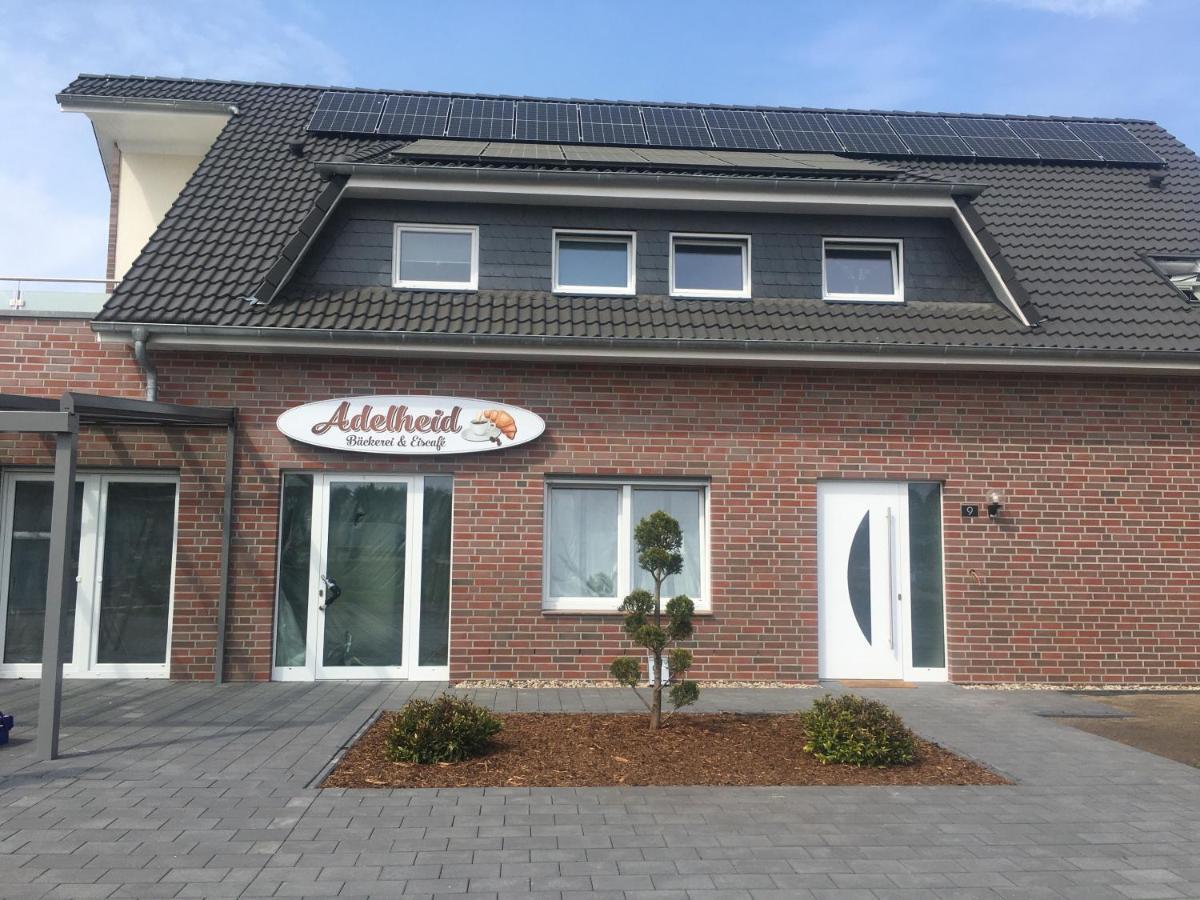 Gaeste Und Messezimmer Adelheidsdorf Dış mekan fotoğraf
