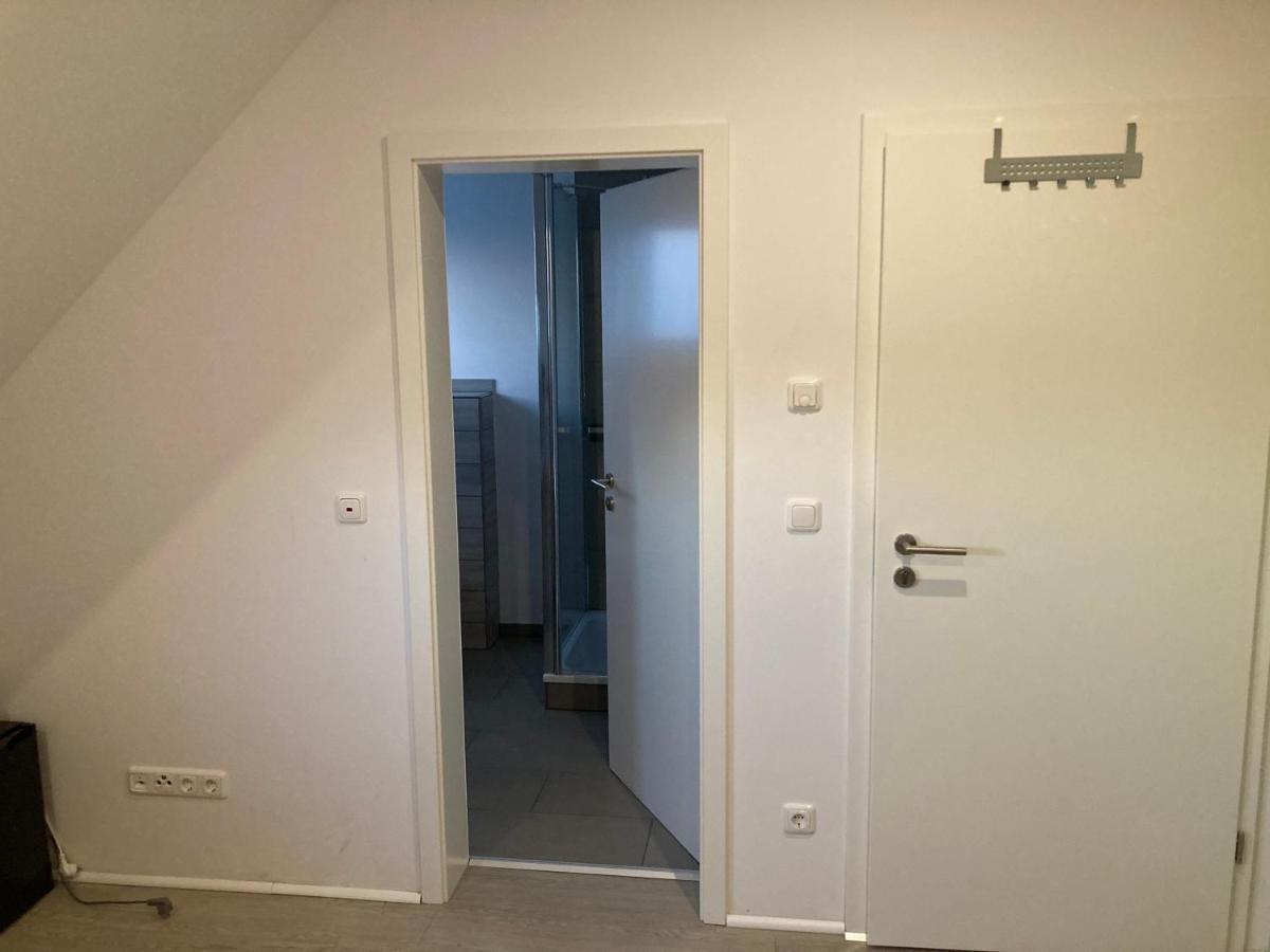 Gaeste Und Messezimmer Adelheidsdorf Dış mekan fotoğraf